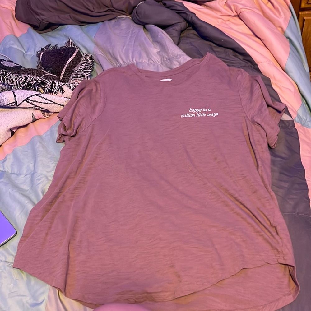 old navy light purple shirt